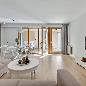 Apartamento Aura - Riverside & Parking By Downtown, Gdansk